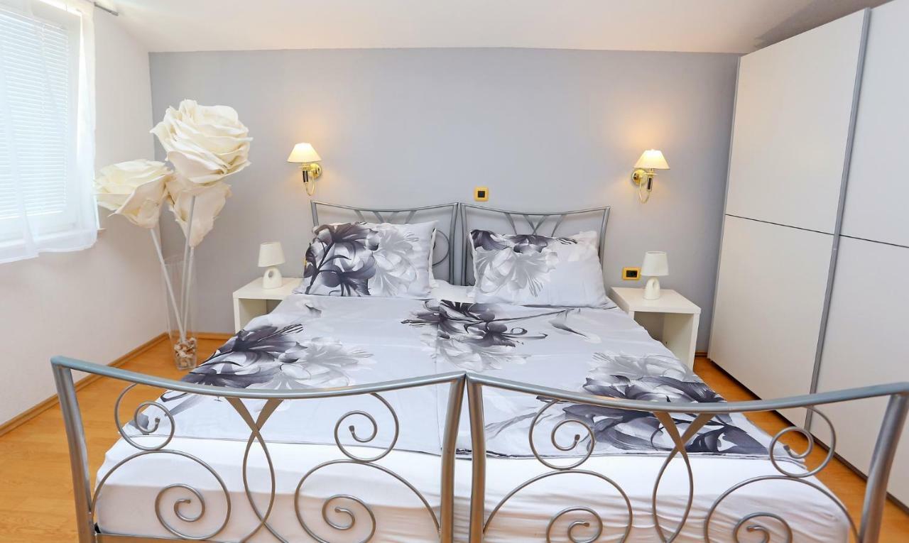 Studio Apartment Grey Split Zewnętrze zdjęcie